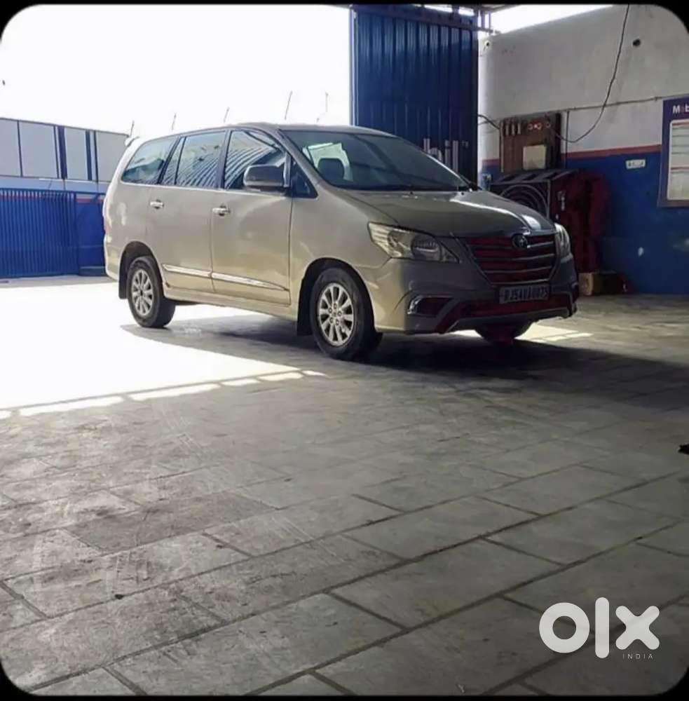 Toyota Innova 2013 Diesel Well Maintained