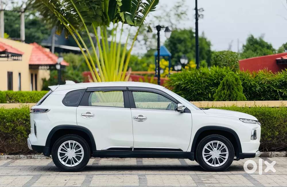 Maruti Suzuki Grand Vitara 1.5 Delta Cng, 2023, Cng & Hybrids