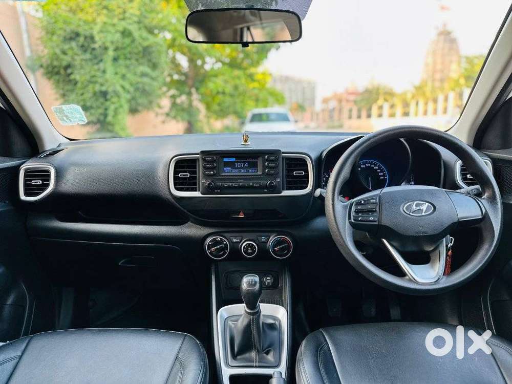 Hyundai Venue S 1.2 Petrol, 2020, Petrol