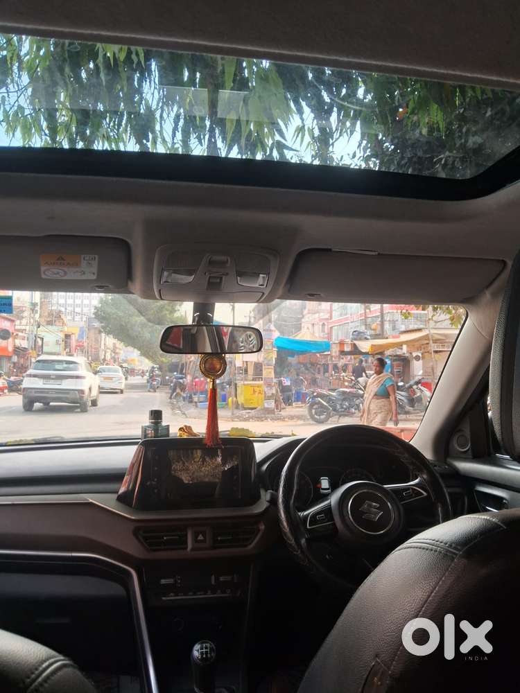 Maruti Suzuki Brezza 1.5 Zxi Plus Smart Hybrid, 2024, Petrol