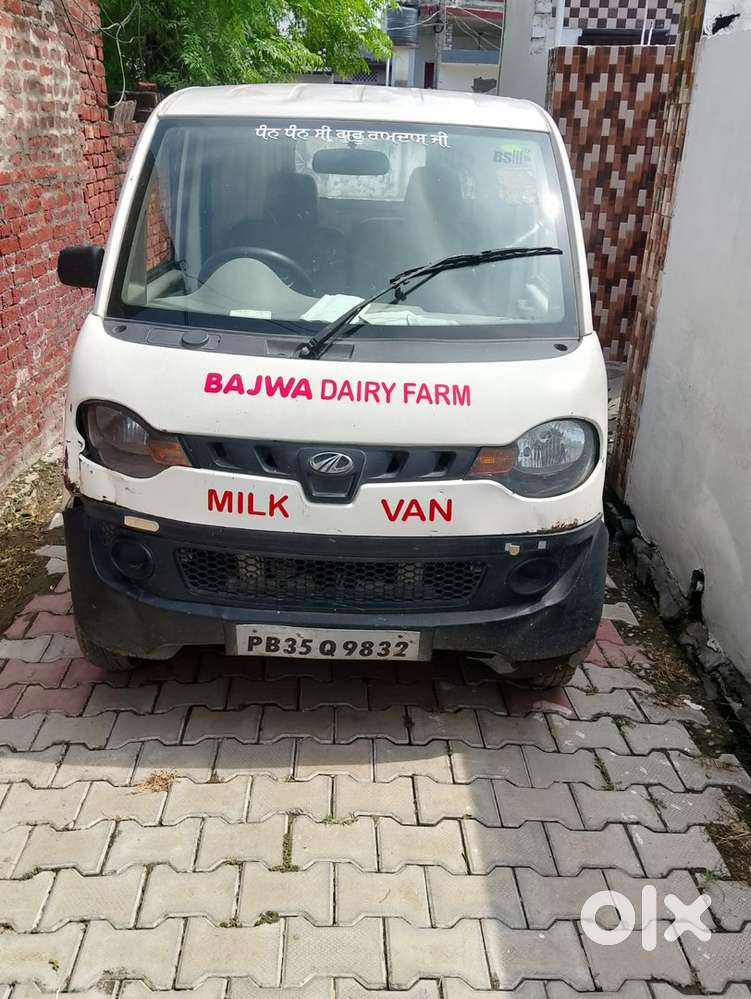Mahindra Xuv700 2015 Diesel Well Maintained