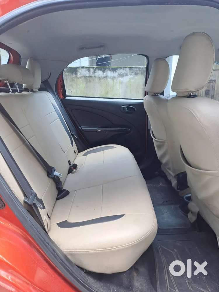 Toyota Etios Cross 1.2l G, 2017, Petrol