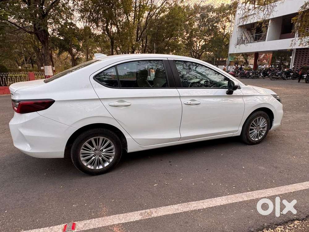 Honda City 2023 Petrol 7500 Km Driven