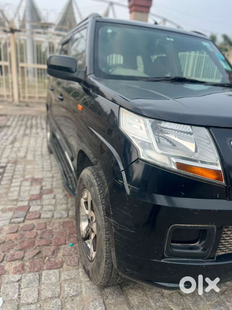 Mahindra Tuv 300 T6, 2016, Diesel