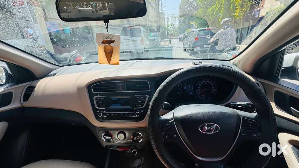 Hyundai I20 Well Maintained  Single Owner  No Accidents