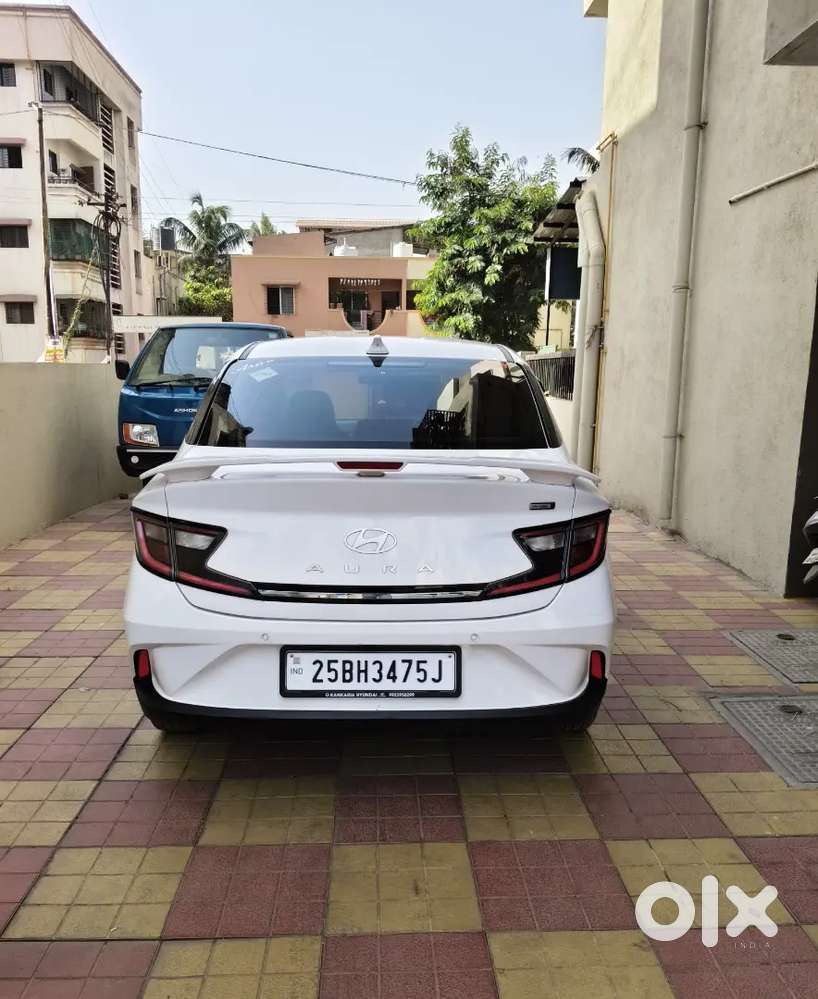 Hyundai Aura 2025 Cng & Hybrids 16000 Km Driven