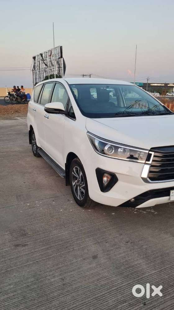 Toyota Innova Crysta 2.4 V 8 Str, 2022, Diesel