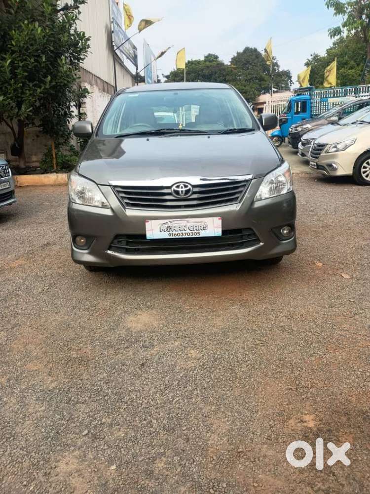 Toyota Innova 2.5 G (diesel) 7 Seater, 2012, Diesel