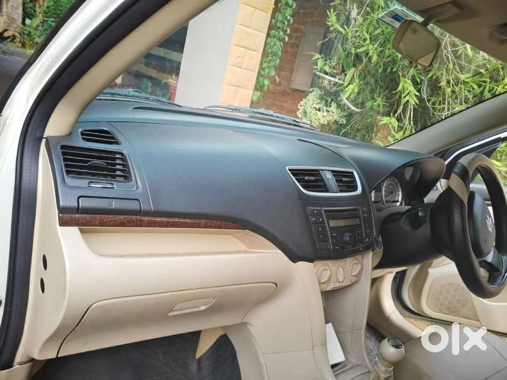 Maruti Suzuki Dzire 2016 Petrol 85000 Km Driven