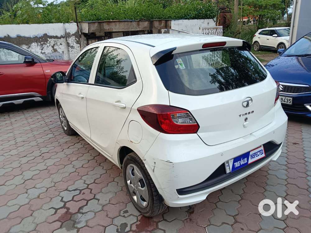 Tata Tiago 1.2 Revotron Xt (o), 2023, Petrol