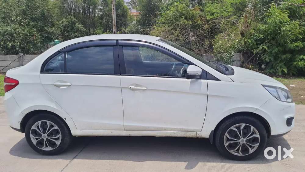 Tata Zest Xe Diesel  Hr No.  Brand New Tyres  Fully Maintained