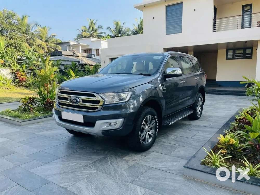 Ford Endeavour Titanium 4x4 2017
