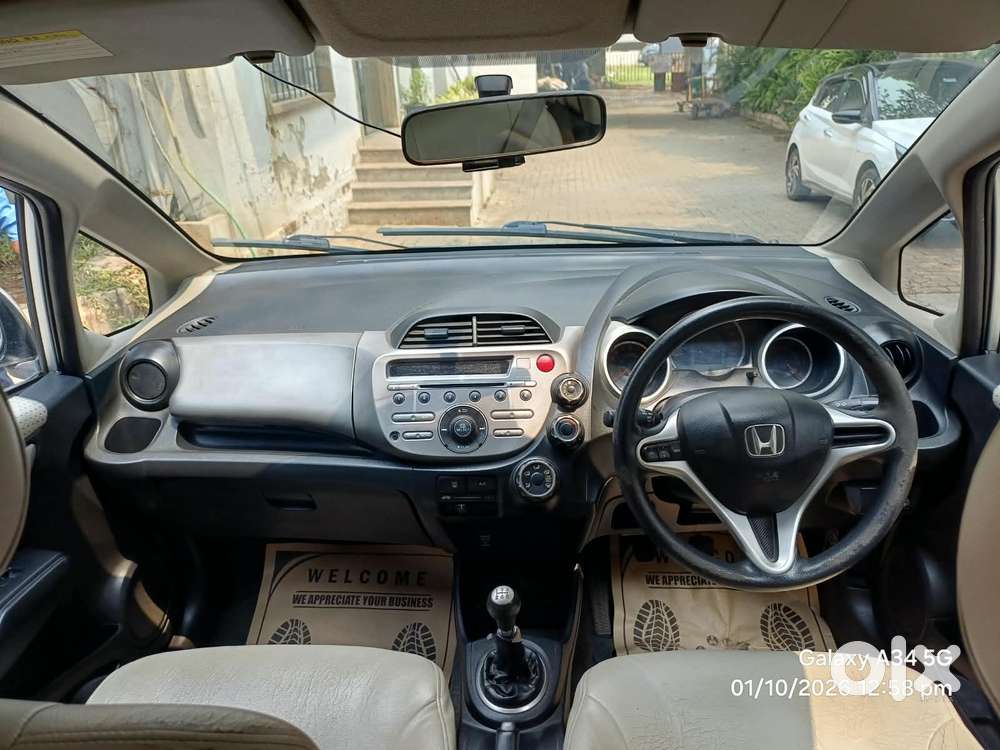Honda Jazz S Mt I-vtec, 2011, Petrol