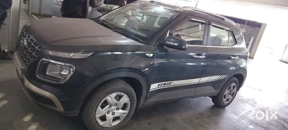 Hyundai Venue 2020 S Plus Mt