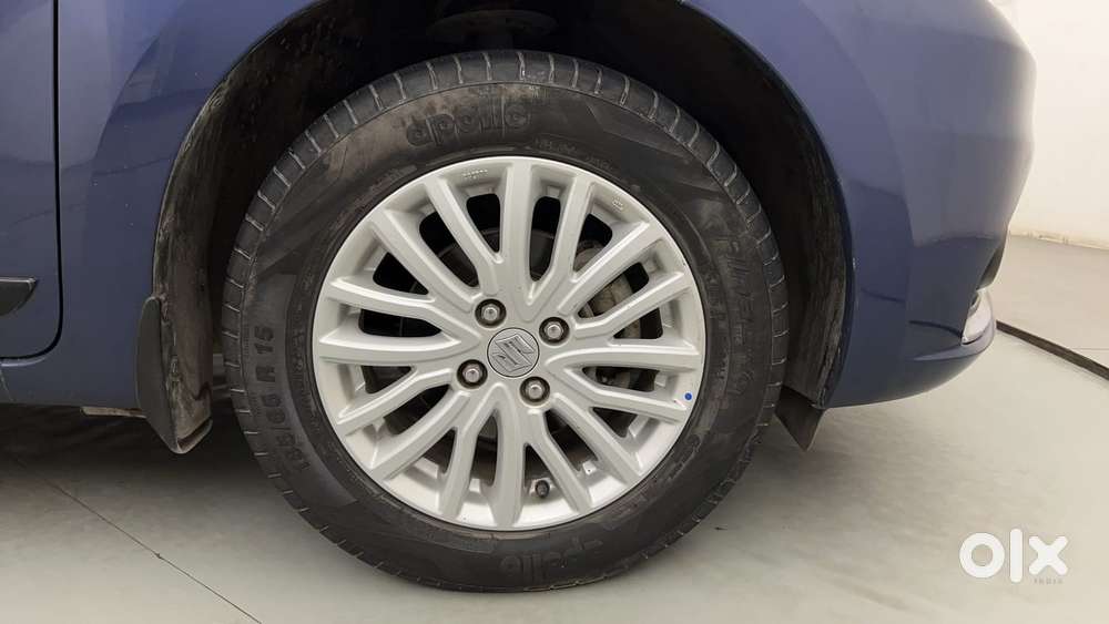 Maruti Suzuki Dzire Zxi Ags, 2022, Petrol