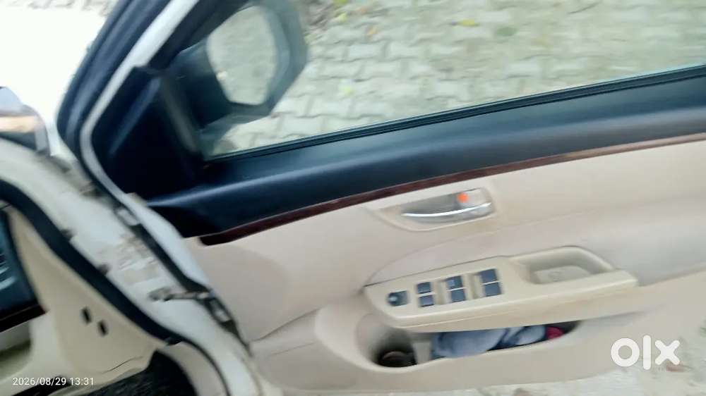 Swift Dzire Maruti 2012