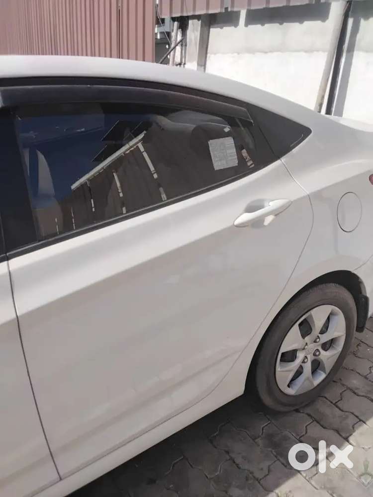 Hyundai Verna, Lady Driven, 40000 Kms