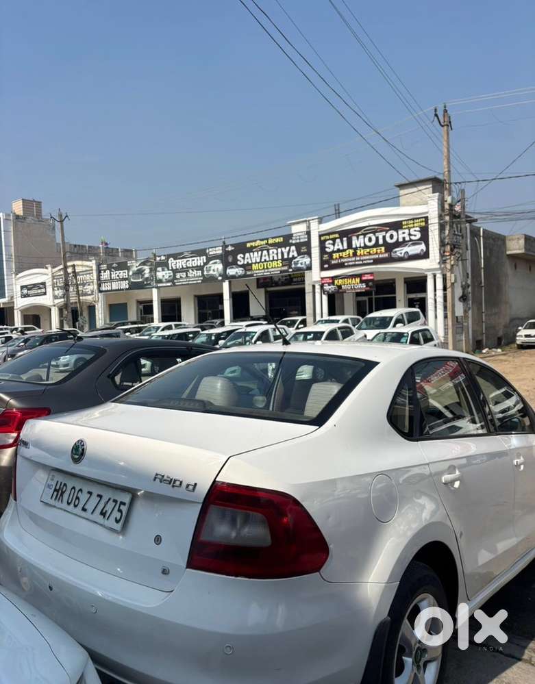 Skoda Rapid Elegance 2012