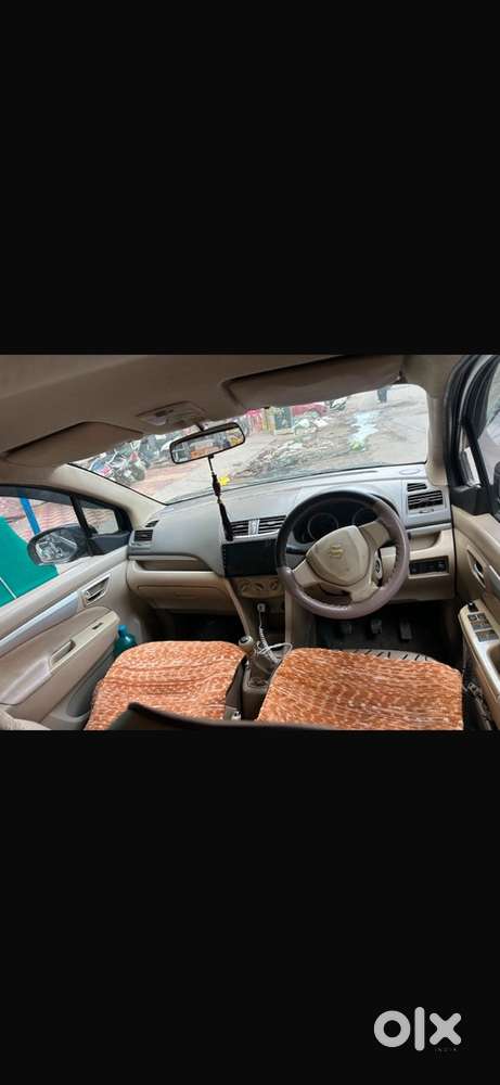 Maruti Suzuki Ertiga 2012