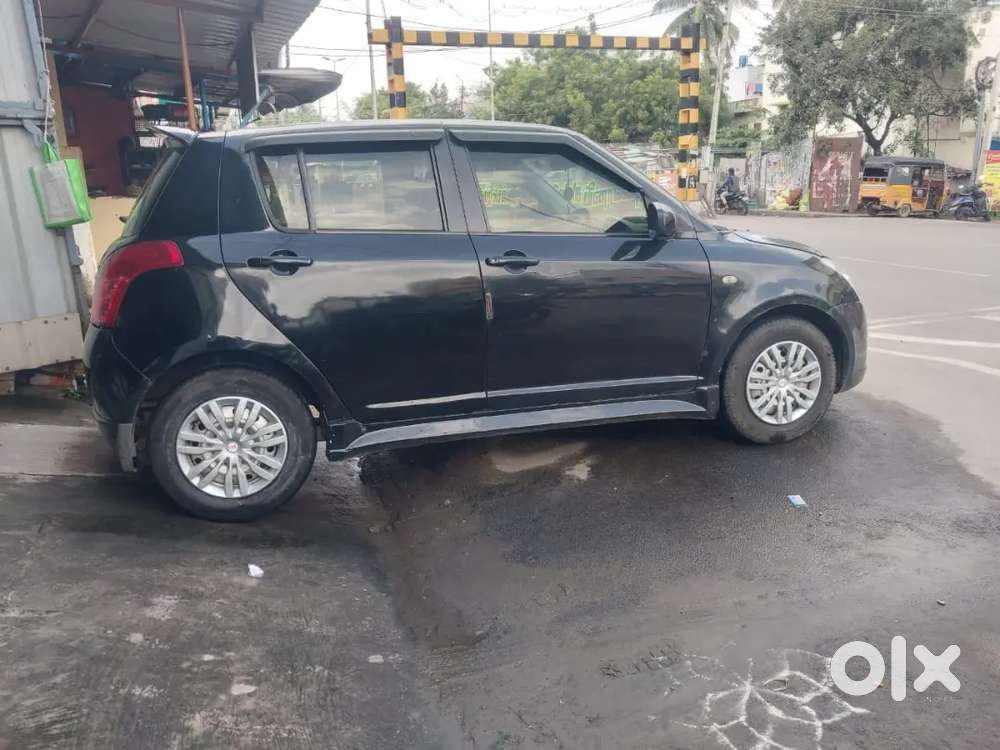 Maruti Suzuki Swift 2006 Petrol Well Maintained