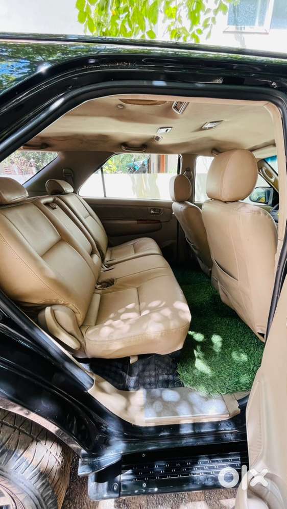 Toyota Fortuner Diesel Manual 2011