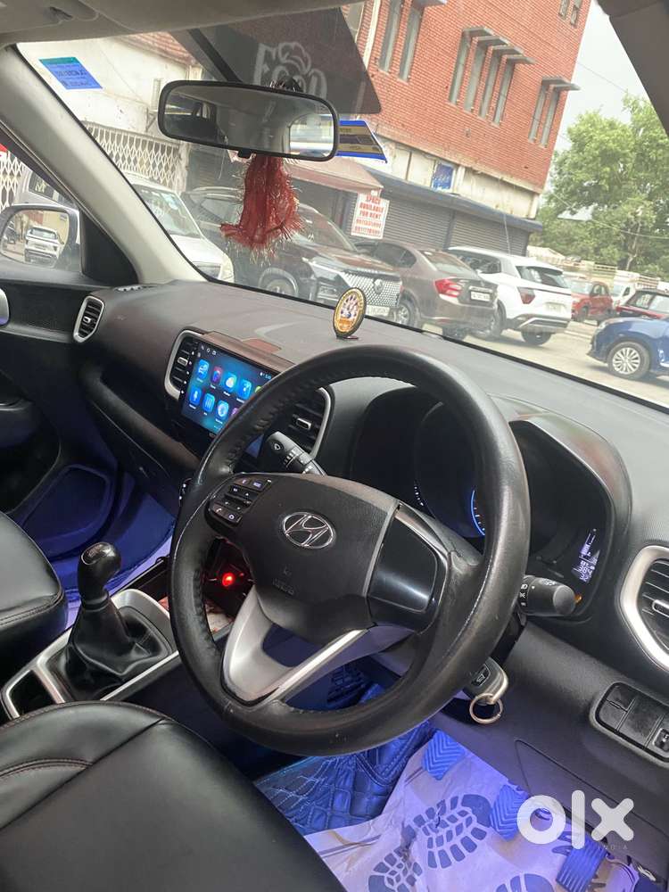 Hyundai Venue S 1.2 Petrol, 2022, Petrol