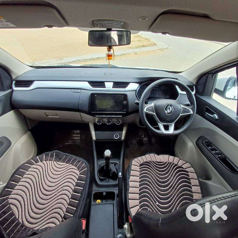 Renault Triber Rxz, 2020, Petrol