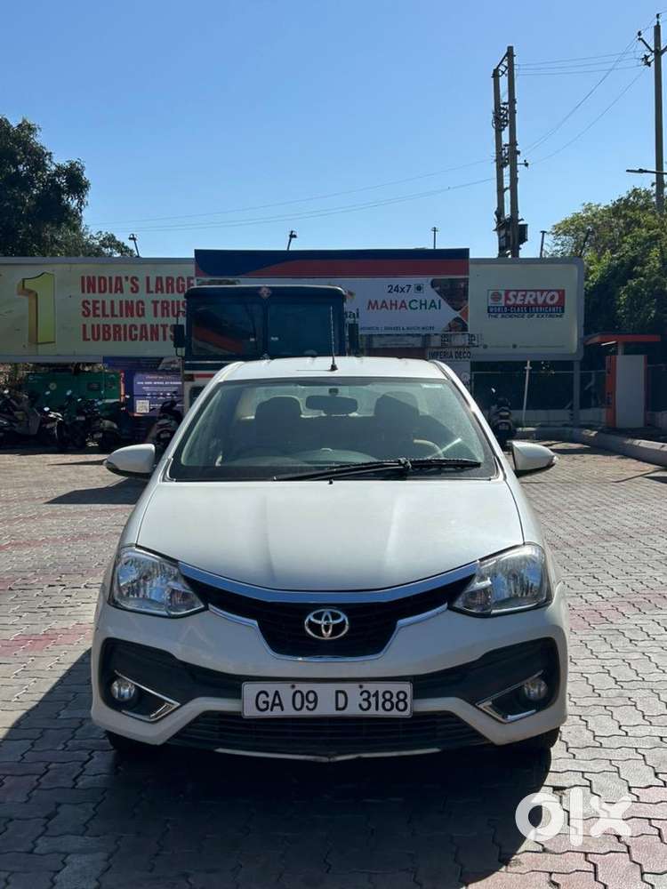 Toyota Petrol Manual 2017