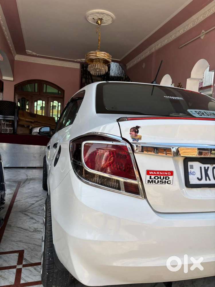 Honda Amaze 2015 Petrol Well Maintained