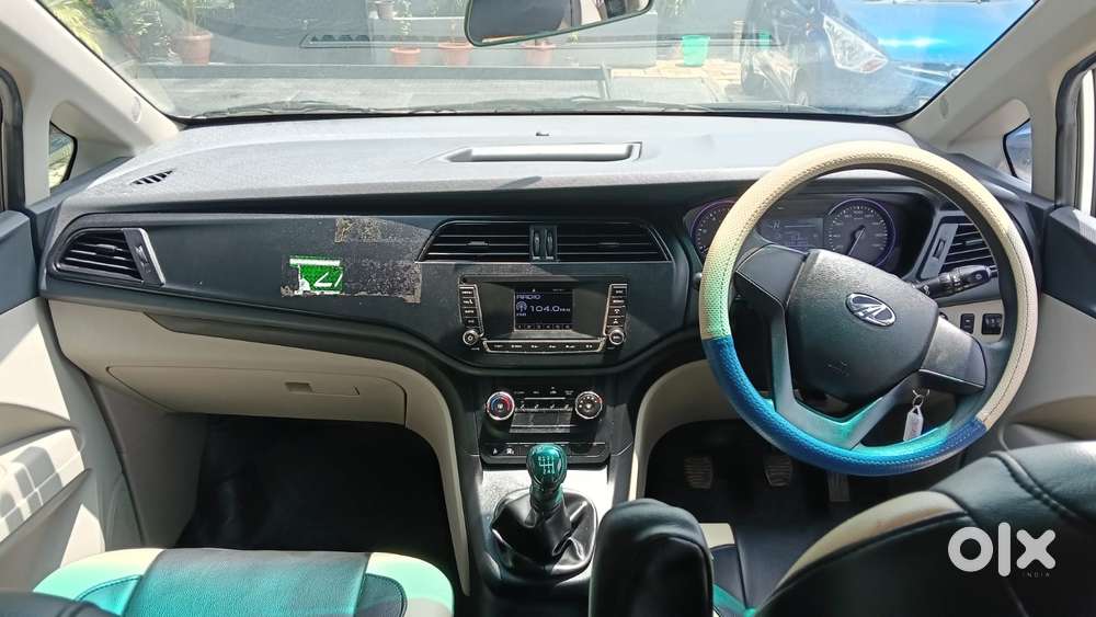 Mahindra Marazzo M4, 2020, Diesel