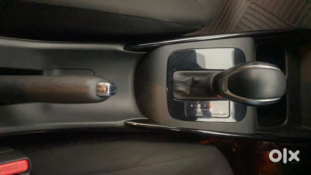 Toyota Glanza 1.2 V Amt, 2023, Petrol