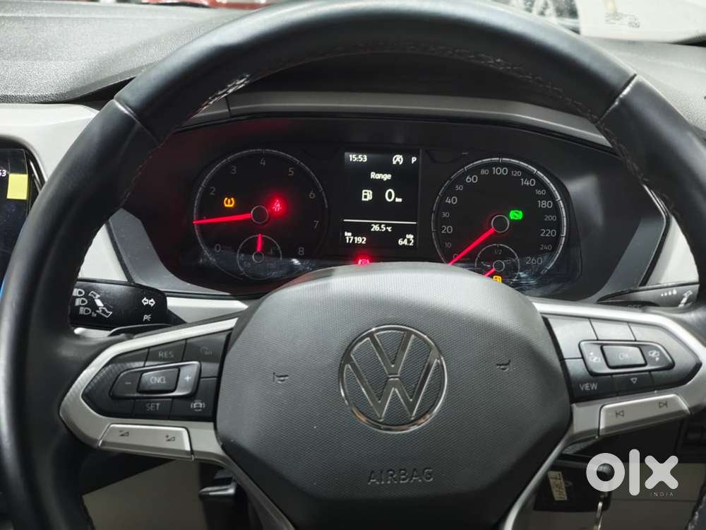 Volkswagen Taigun 1.0 Tsi Highline At, 2022, Petrol