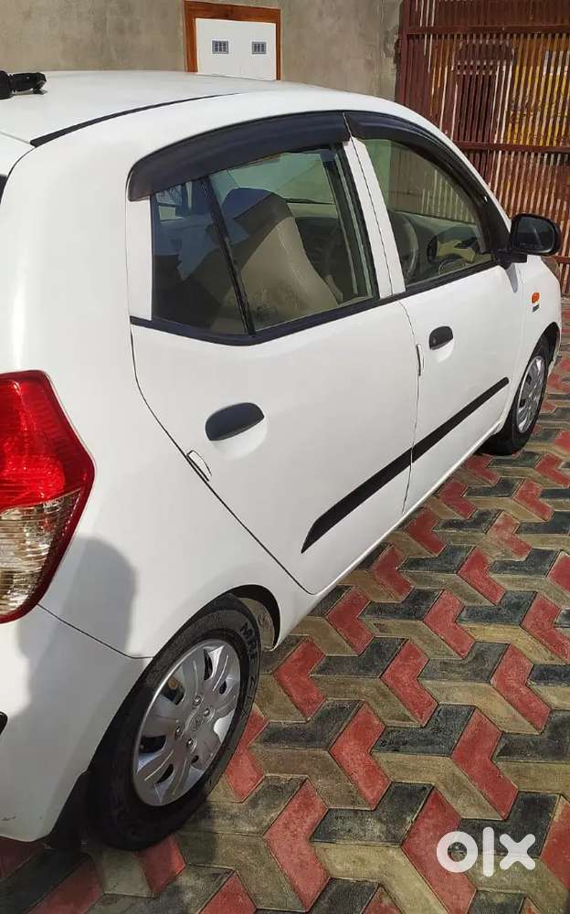 Hyundai I10 2010 Car