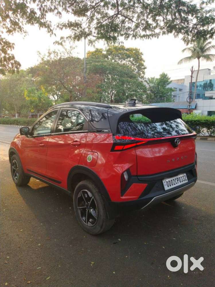 Tata Nexon, 2023, Petrol