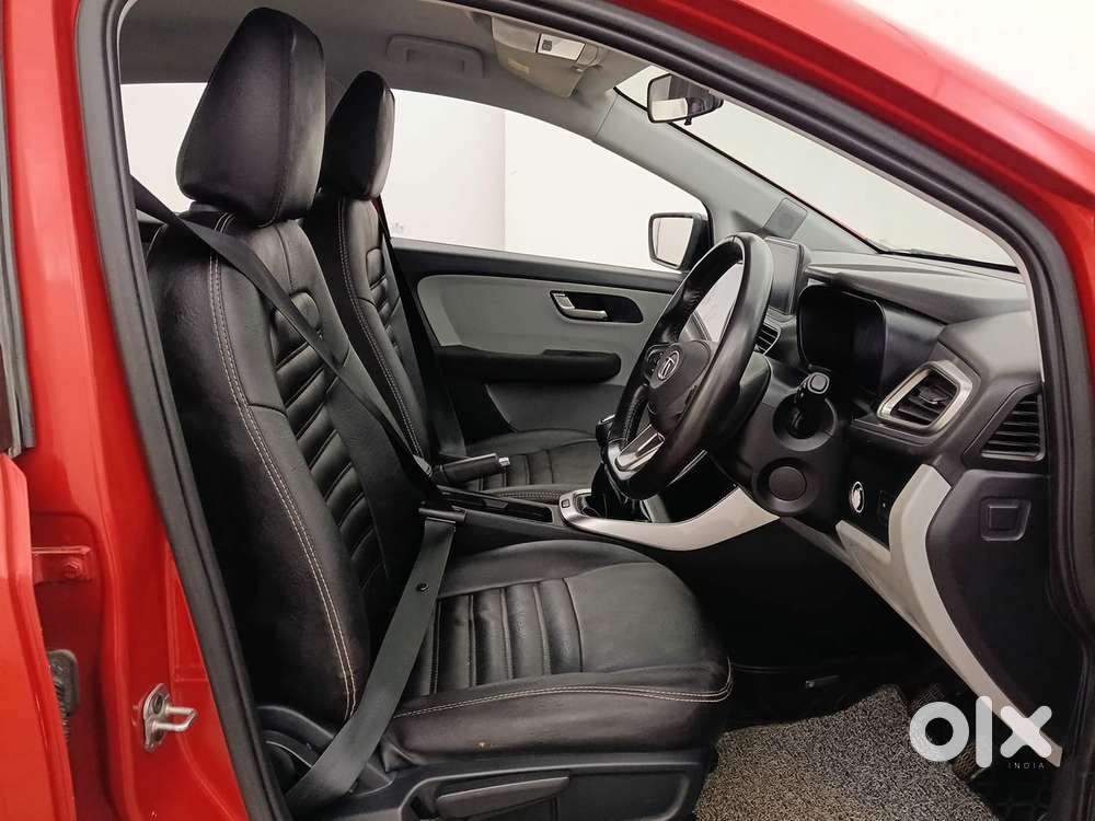 Tata Altroz Xz, 2020, Petrol