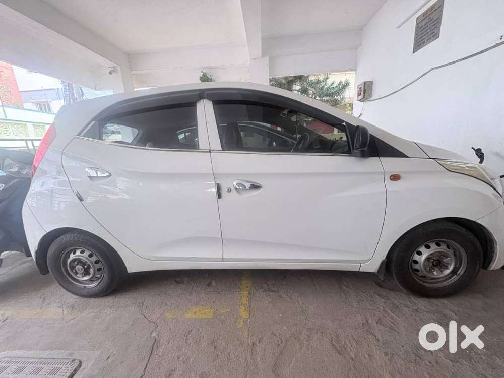Hyundai Eon 2013 Petrol Well Maintained