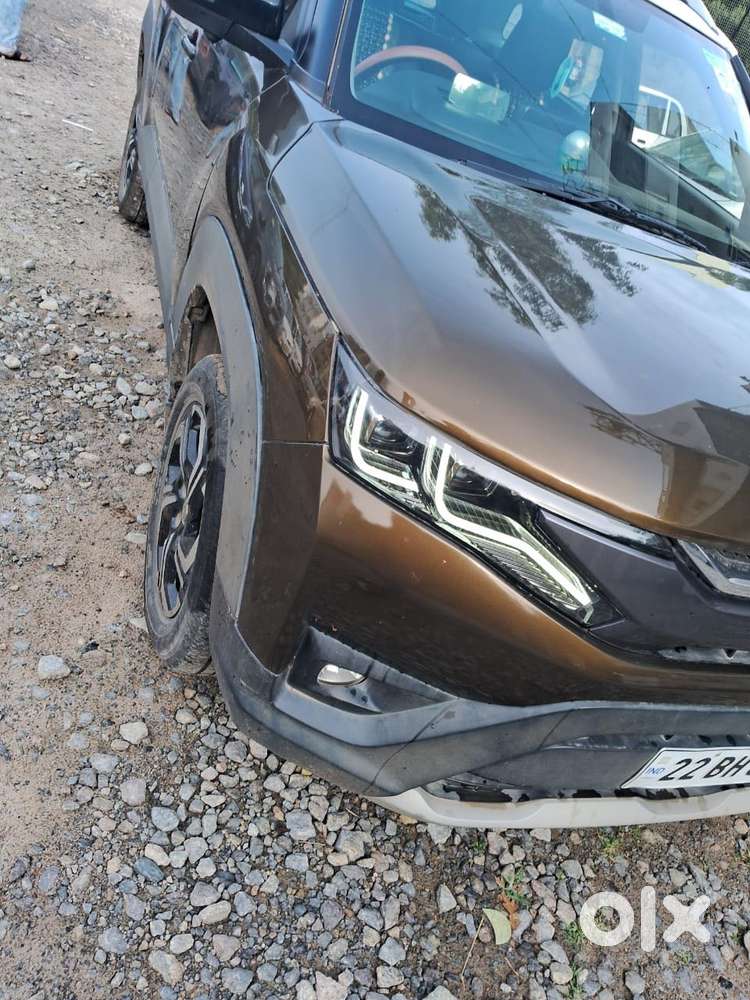 Maruti Suzuki Brezza 1.5 Zxi Plus Smart Hybrid Dual Tone, 2022, Petr..