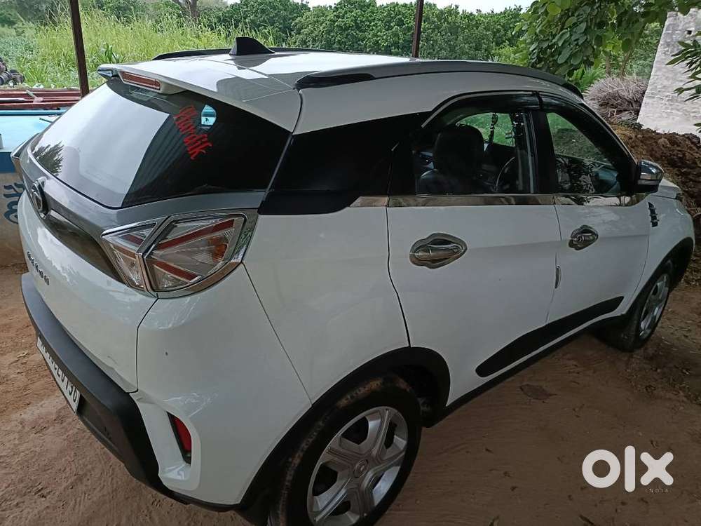 Tata Nexon Xm 2021