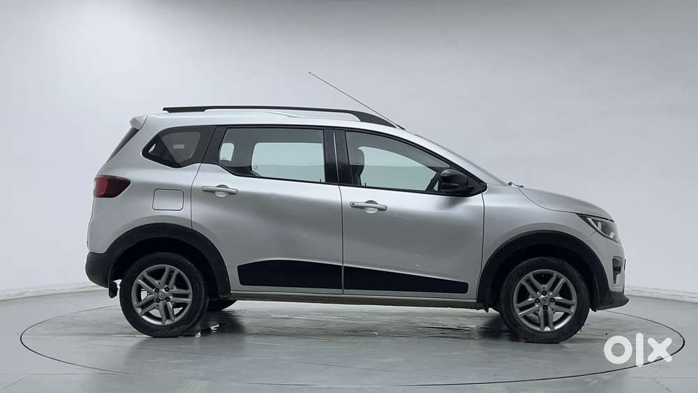 Renault Triber Rxz Easy-r Amt, 2022, Petrol