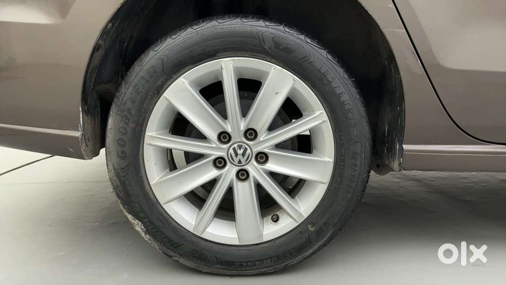 Volkswagen Vento 2013-2015 1.2 Tsi Highline At, 2016, Petrol