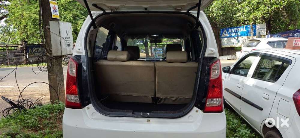 Maruti Suzuki Wagon R 1.0 Vxi Plus, 2018, Petrol