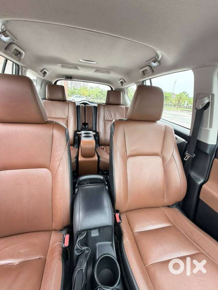 Toyota Innova Crysta 2.8z Automatic, 2017, Diesel