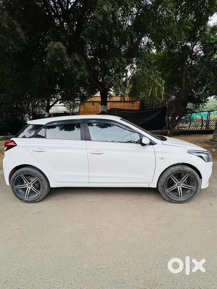 Hyundai Elite I20 2016 Cng & Hybrids 70000 Km Driven