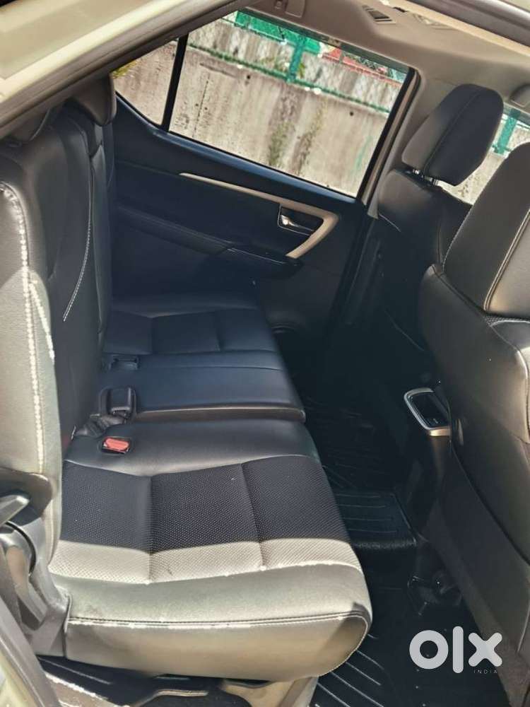 Toyota Fortuner 4x2 At 2.8 Diesel, 2022, Diesel
