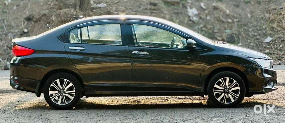 Honda City V Mt Exclusive, 2022, Petrol