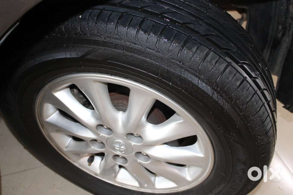 Toyota Innova 2.5 G (diesel) 8 Seater, 2014, Diesel