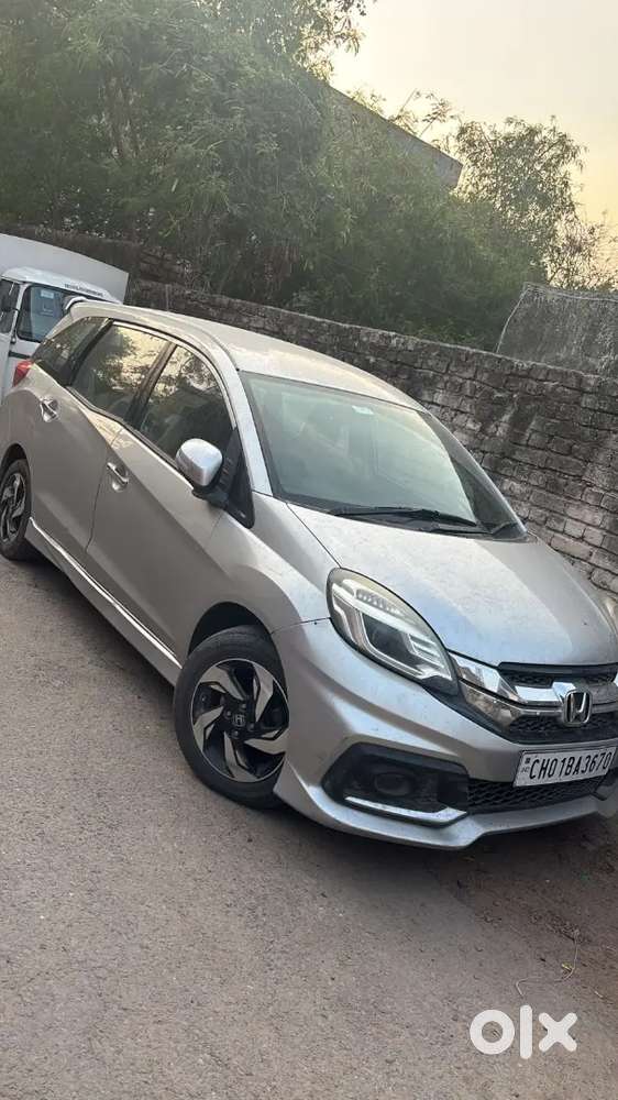 Honda Mobilio 1.5 Rs For Sale