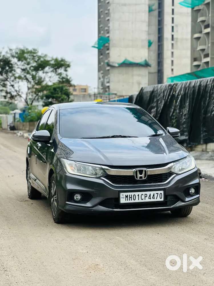 Honda City 1.5 V Petrol 2017 5th Gen Daimond Cut Machwheel