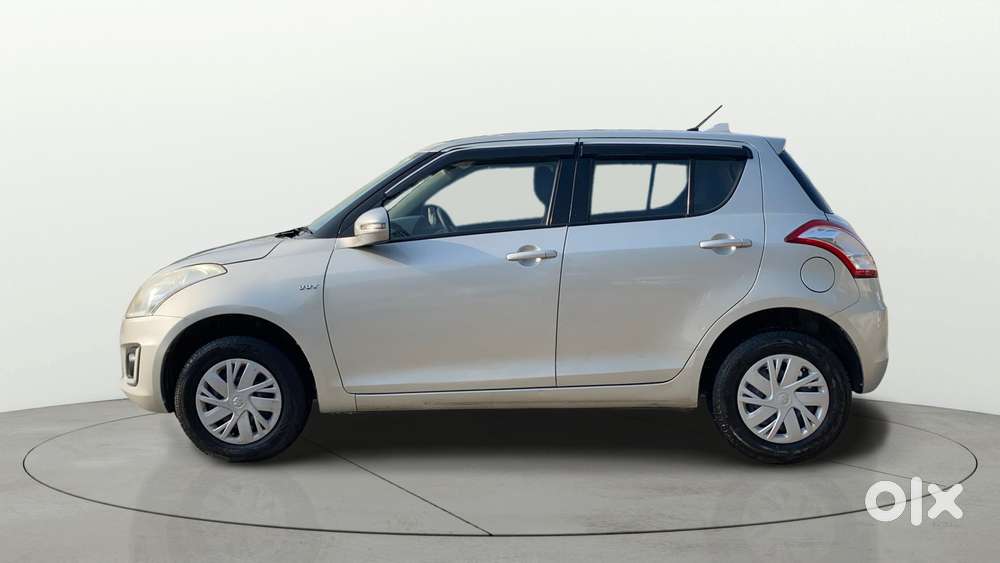 Maruti Suzuki Swift Vxi, 2016, Petrol