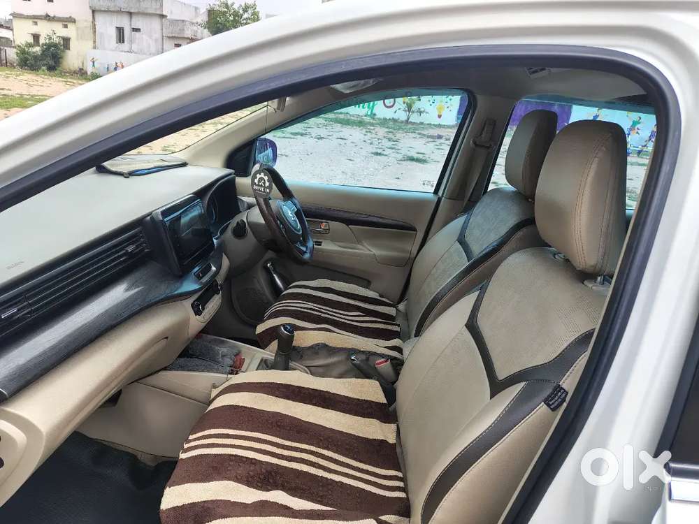 Maruti Suzuki Ertiga Zxi 2024